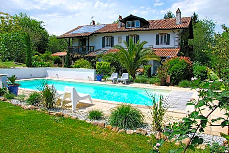 Maison Aretxola