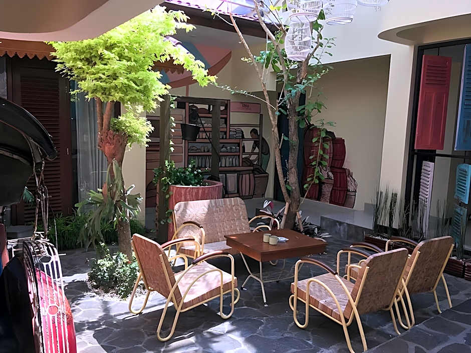 Omah Njonja Bed & Brasserie