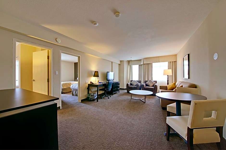 Coast Kamloops Hotel & Conference Centre