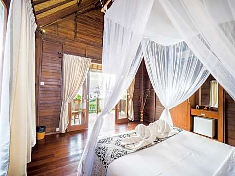 Bungalow with Sea View