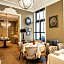 Hotel Vendome - BW Signature Collection