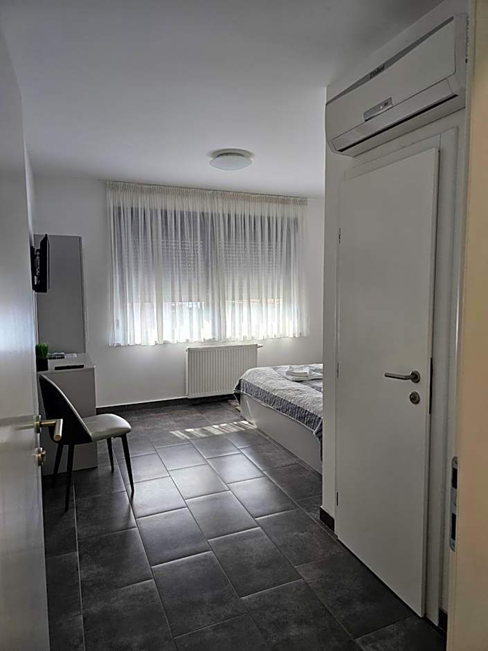 Filipovic rent a car & apartments