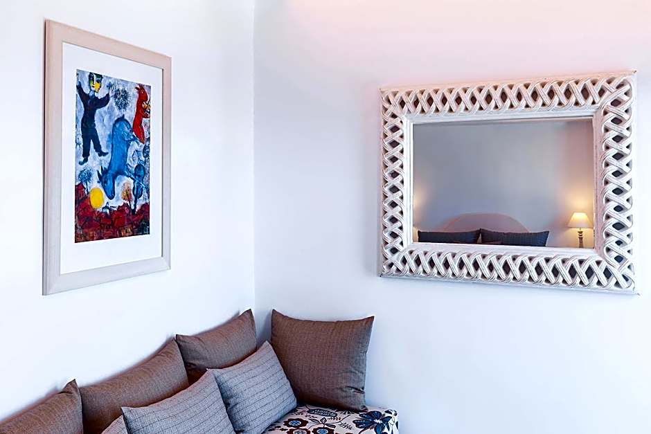 Santorini Secret Premium