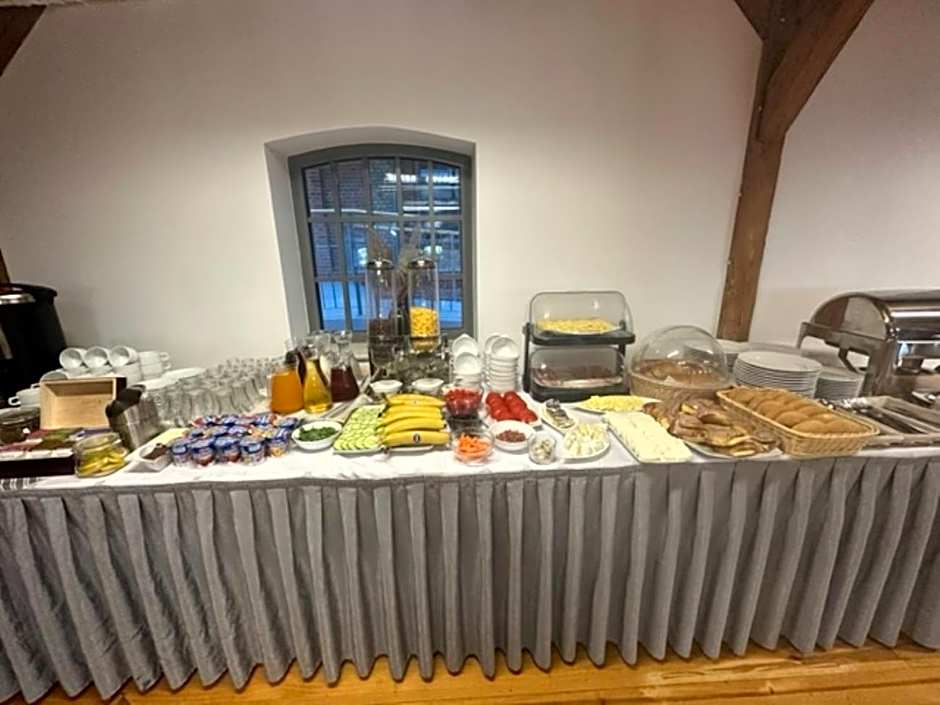 Hotel Młyn Toruń - dawne MCSM