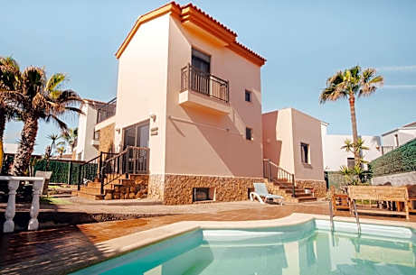 International Surf Camp ONLY SURF