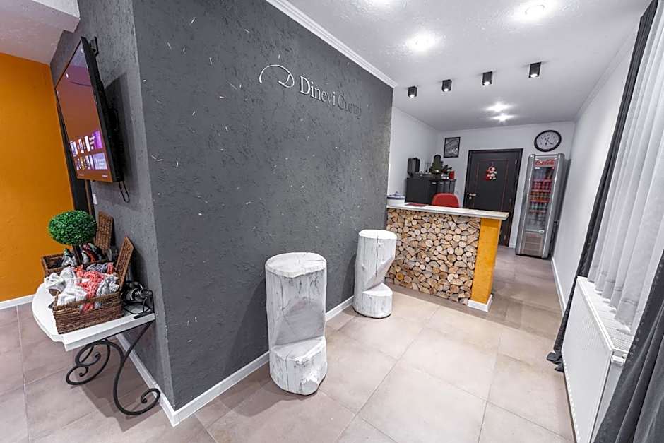 Monastery 2 Aparthotel