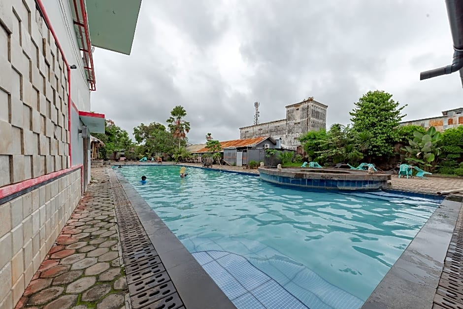 Urbanview Hotel Onyx Ketapang by RedDoorz