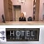 Hotel Forty Four