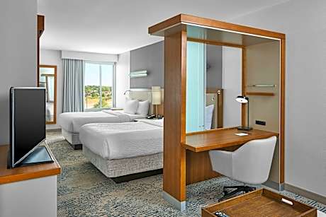 Two-Bedroom Suite with Roll-in Shower - Mobility and Hearing Accessible