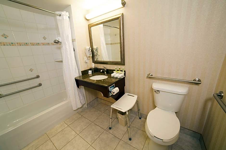 Holiday Inn Express Hotel & Suites - Slave Lake By IHG