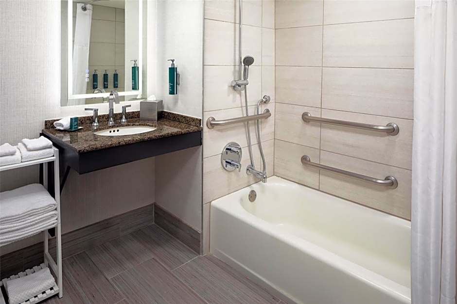 Hilton Arlington