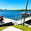 Black Swan Waterfront Motel