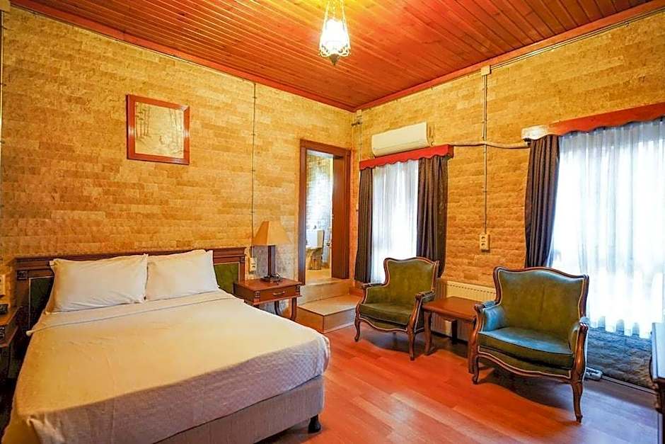 Zeynep Hanım Konağı