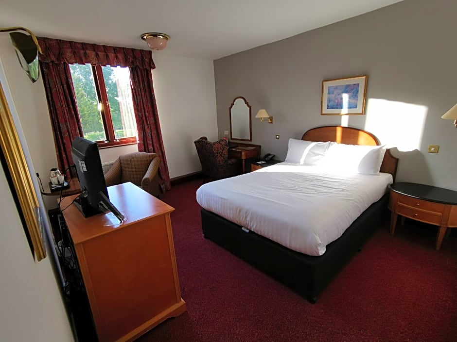 Copthorne Effingham Gatwick Hotel