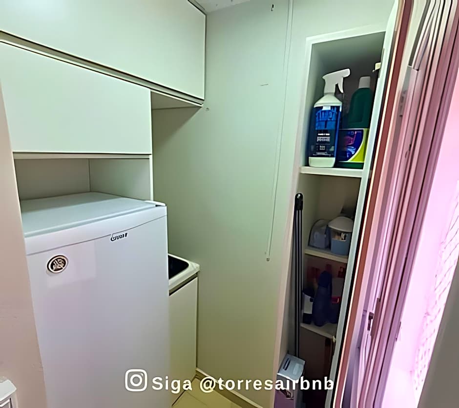 Apto 02 quartos | Ar condicionado | 500mts do mar