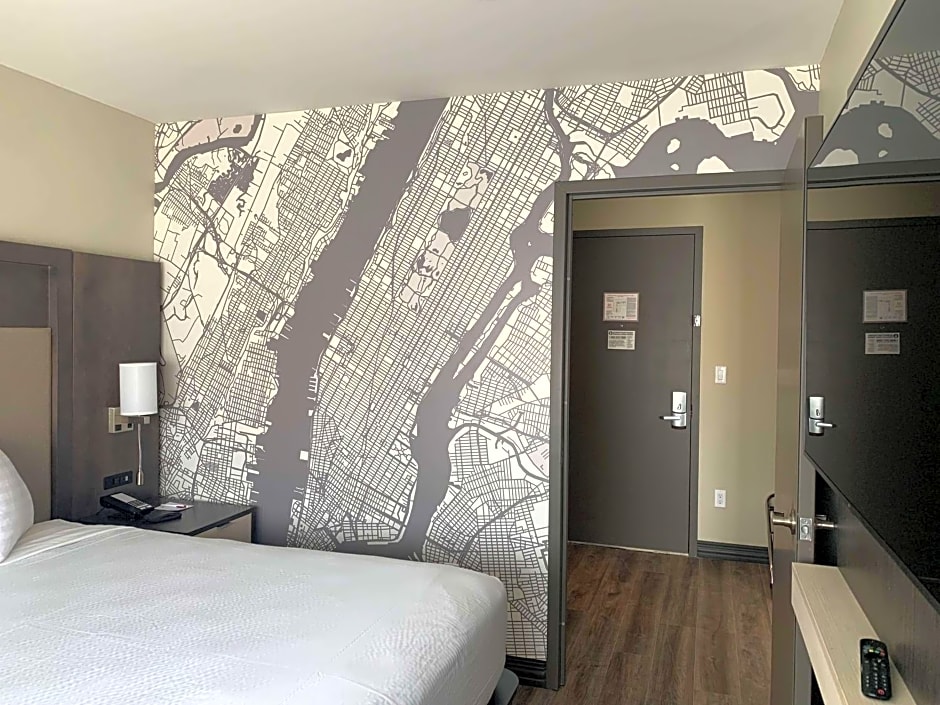 Best Western Plus Executive Residency Bronx
