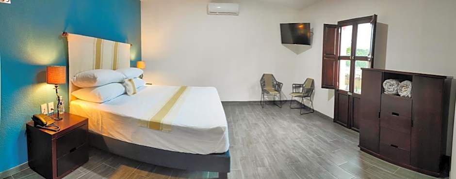 Nueve Agaves Hotel