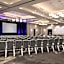 Renaissance Chicago O'Hare Suites Hotel