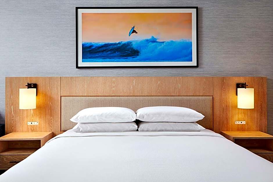 Hotel MdR Marina Del Rey- A DoubleTree By Hilton