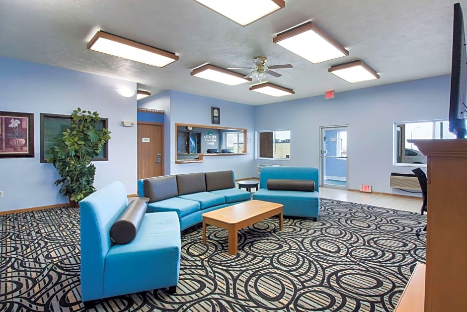 Quality Inn & Suites