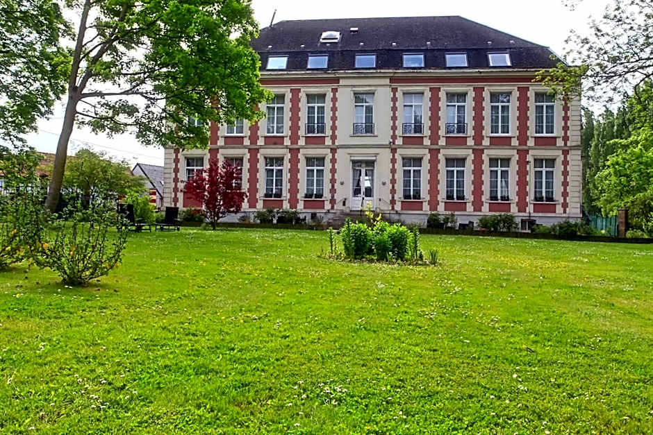 Hotel Chateau de Moulin le Comte