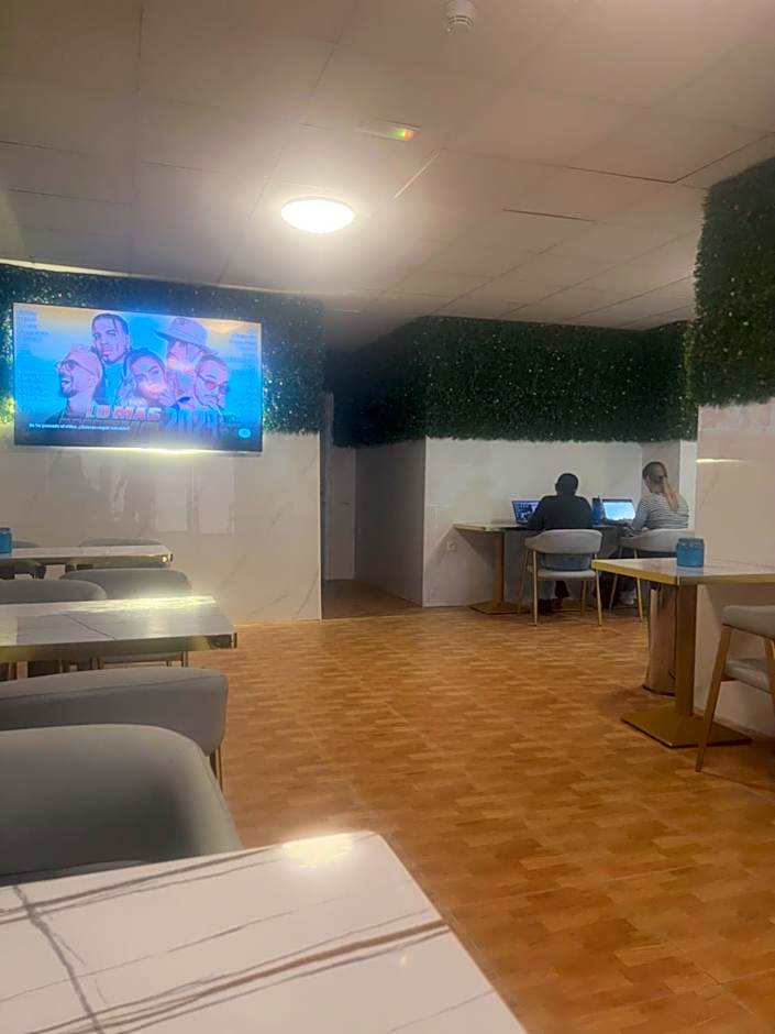 Limin Hostel Capsules