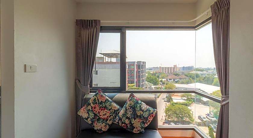 Casa Luxe Hotel and Resident