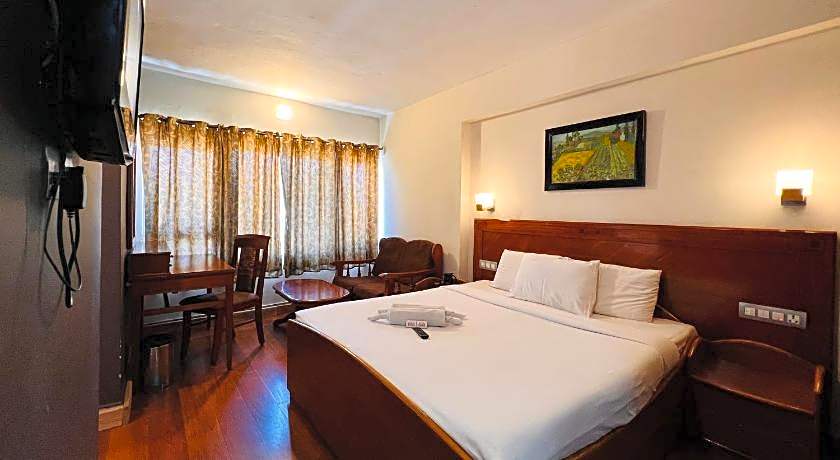 Hotel JC Grand Kodaikanal