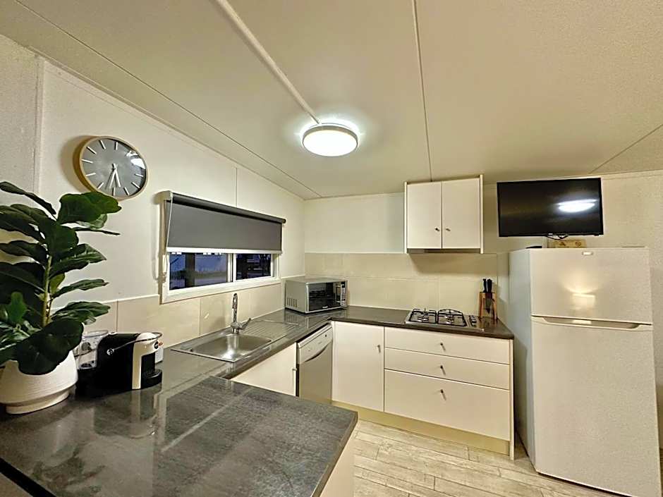 Esk Caravan Park & Rail Trail Motel