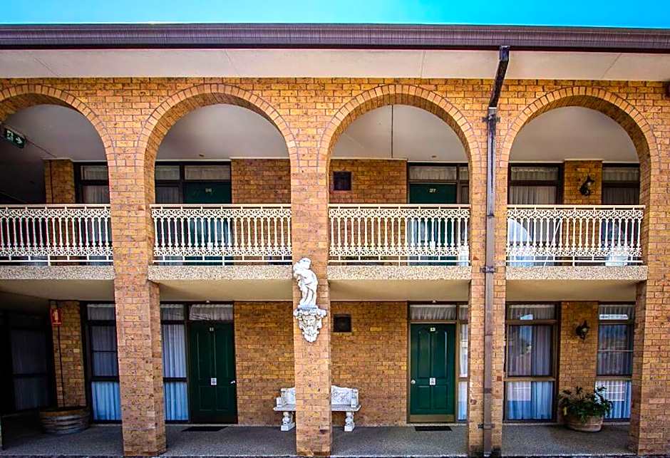 Cumberland Motor Inn