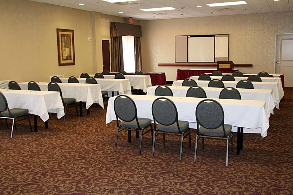 Hampton Inn By Hilton And Suites Chesapeake-Battlefield Blvd