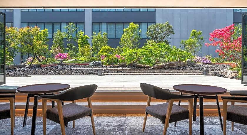 Intercontinental Yokohama Pier 8 By IHG