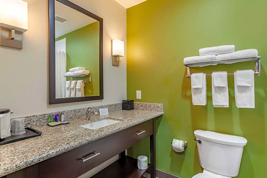 Sleep Inn & Suites