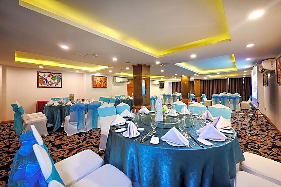 Ttc Hotel Deluxe Airport