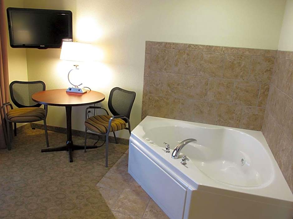La Quinta Inn & Suites by Wyndham Bismarck