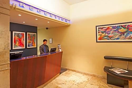 Causeway Inn On The Mall