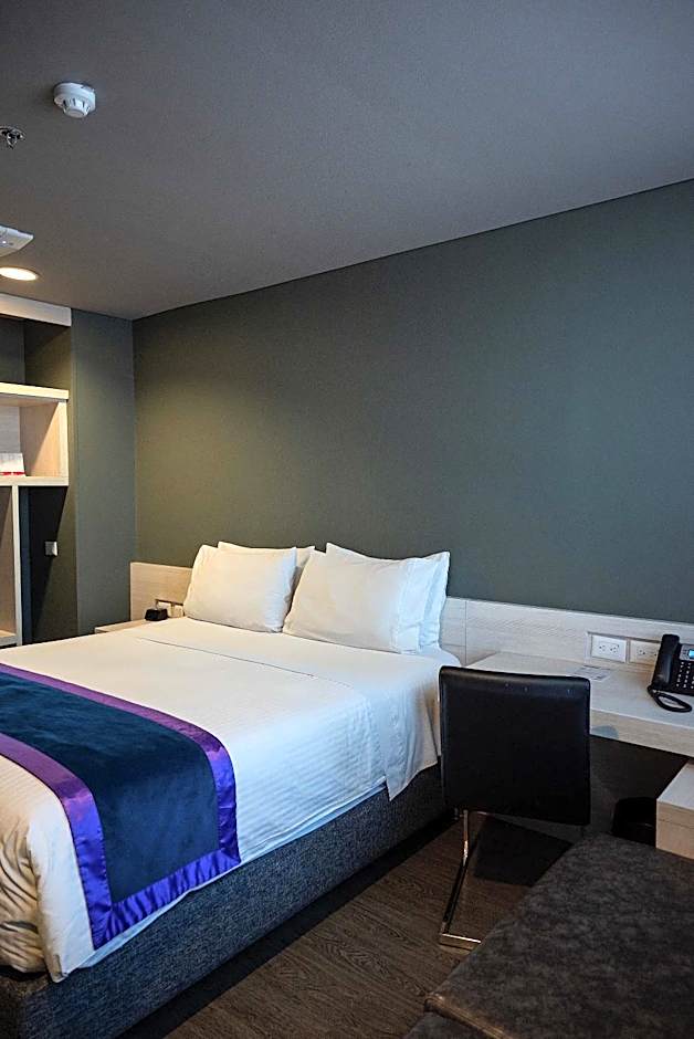 Hotel Black Tower Premium