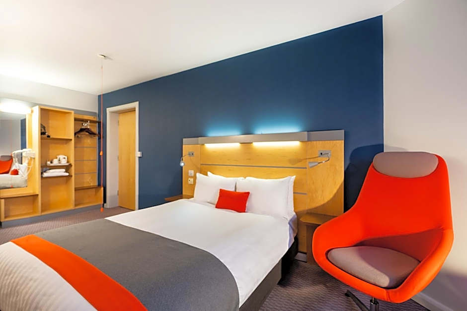 Holiday Inn Express Dundee By IHG