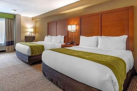 Queen Room with Two Queen Beds - Non-Smoking