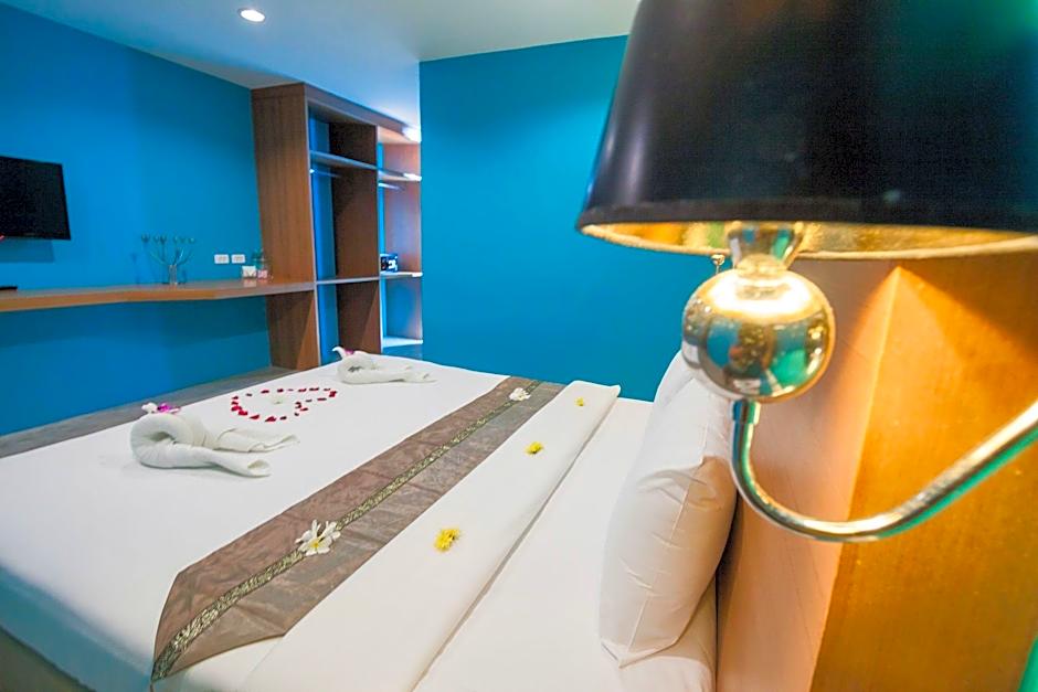 Behind The Scene Hotel Club @ Samui