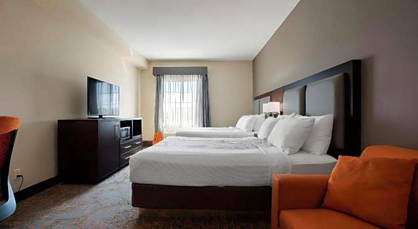 Best Western Plus Executive Inn