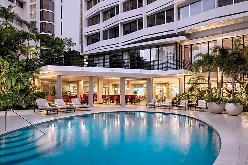 Renaissance Panama City Hotel
