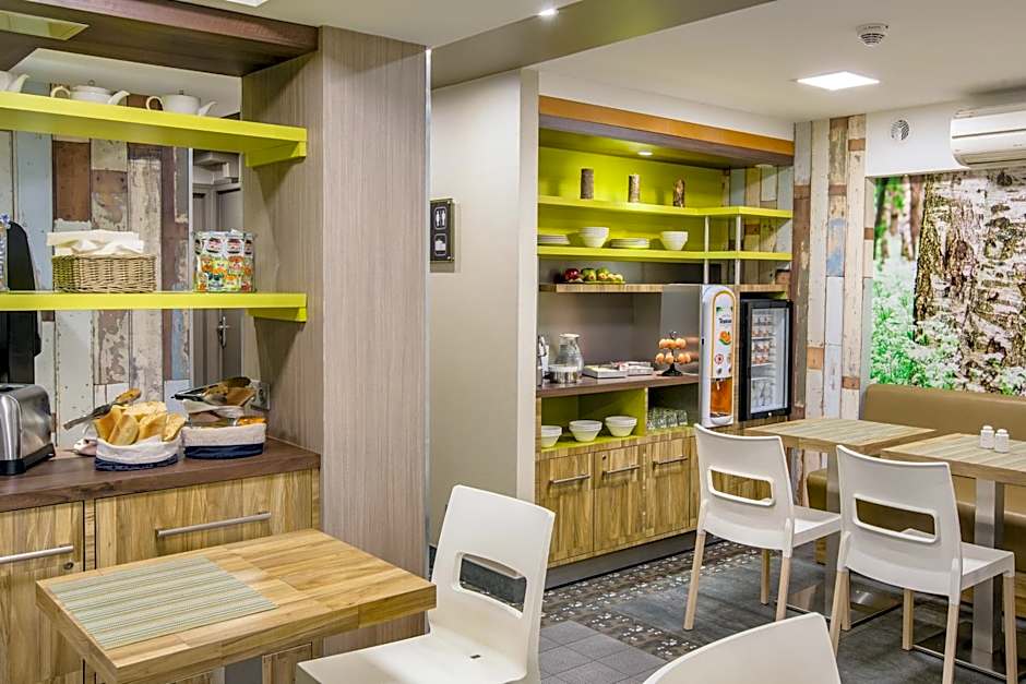 Prince Albert Wagram