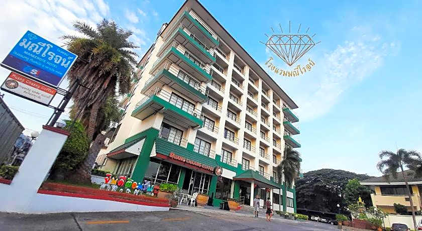 Maneerote Hotel Surin