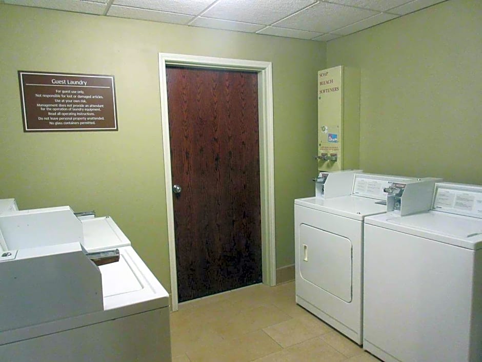 Best Western Plus Olympic Inn