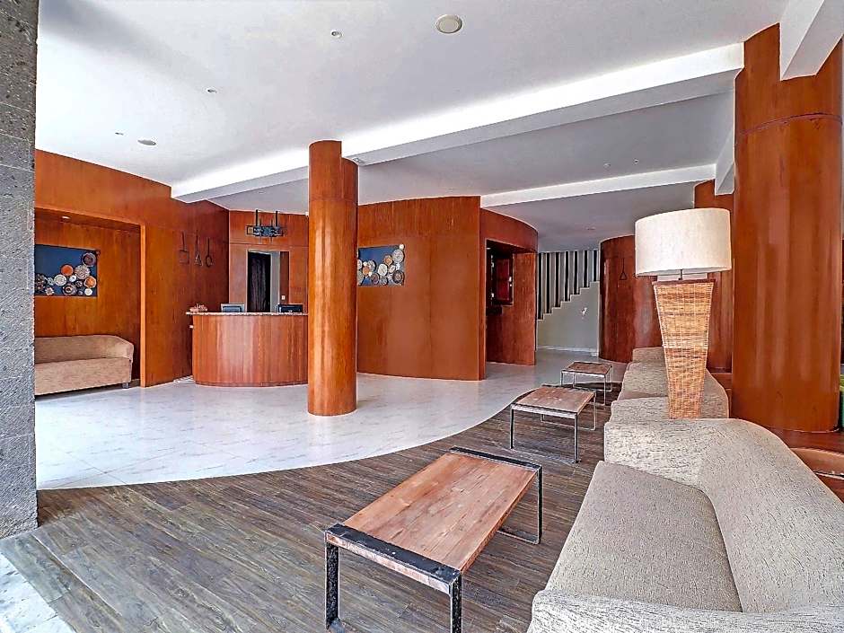 Palette Signature Hotel