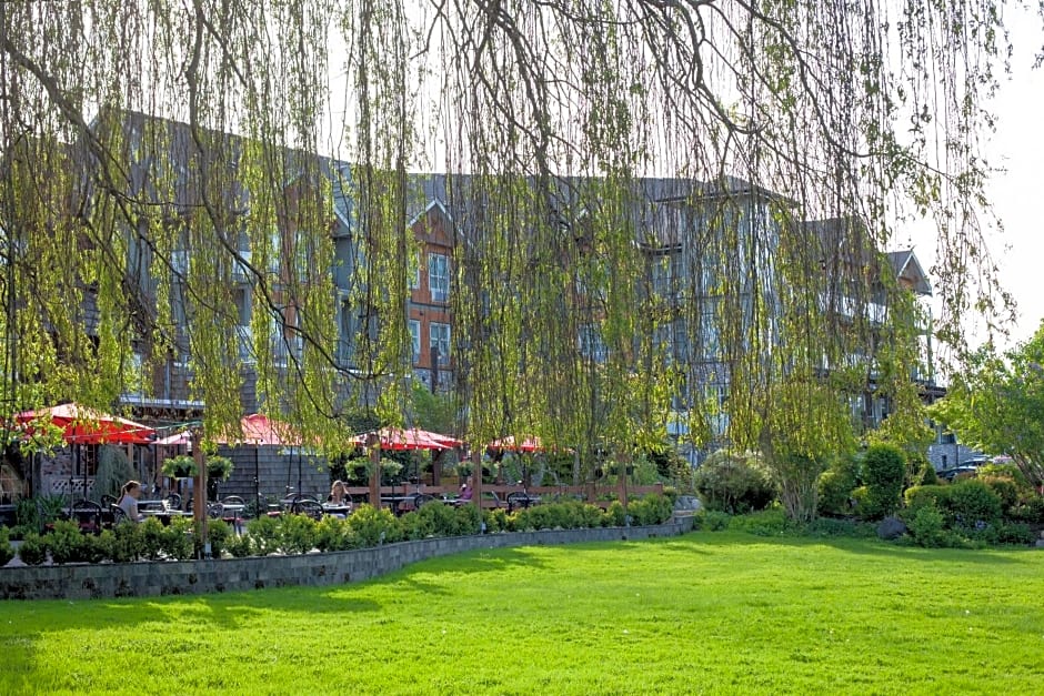 Old House Hotel & Spa