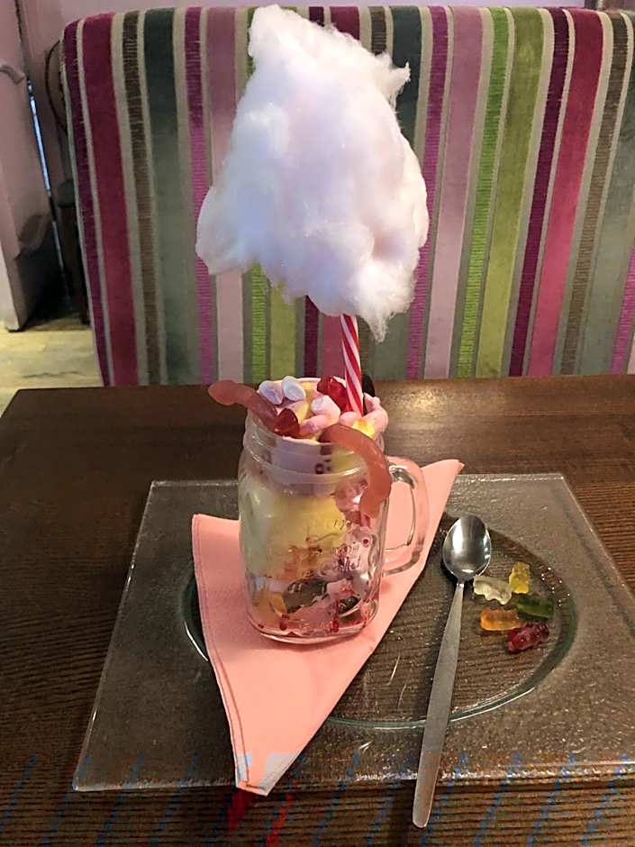 The Masons Arms Hotel