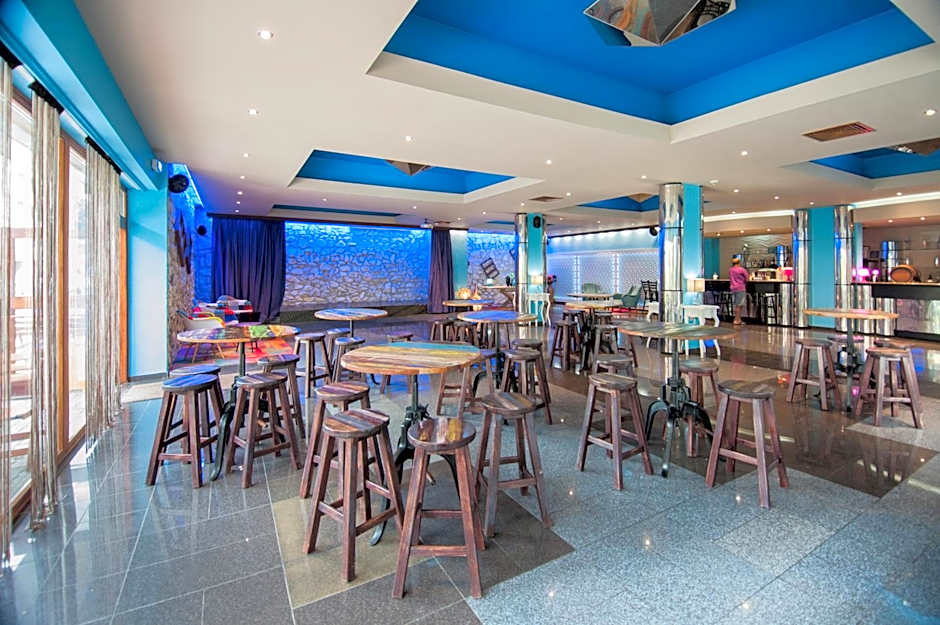 Mercury Hotel- All Inclusive