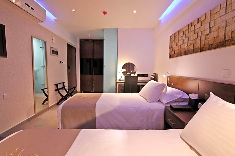 Achilleos City Hotel